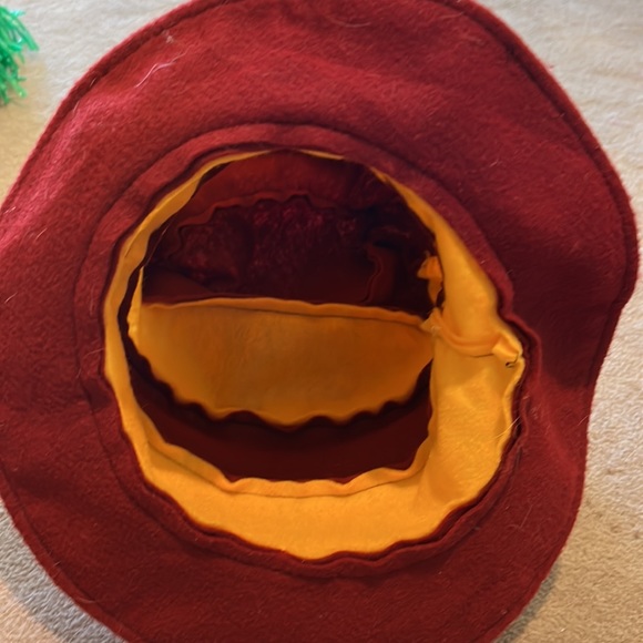 Dr Seuss cat in the hat Halloween hat - Picture 2 of 3